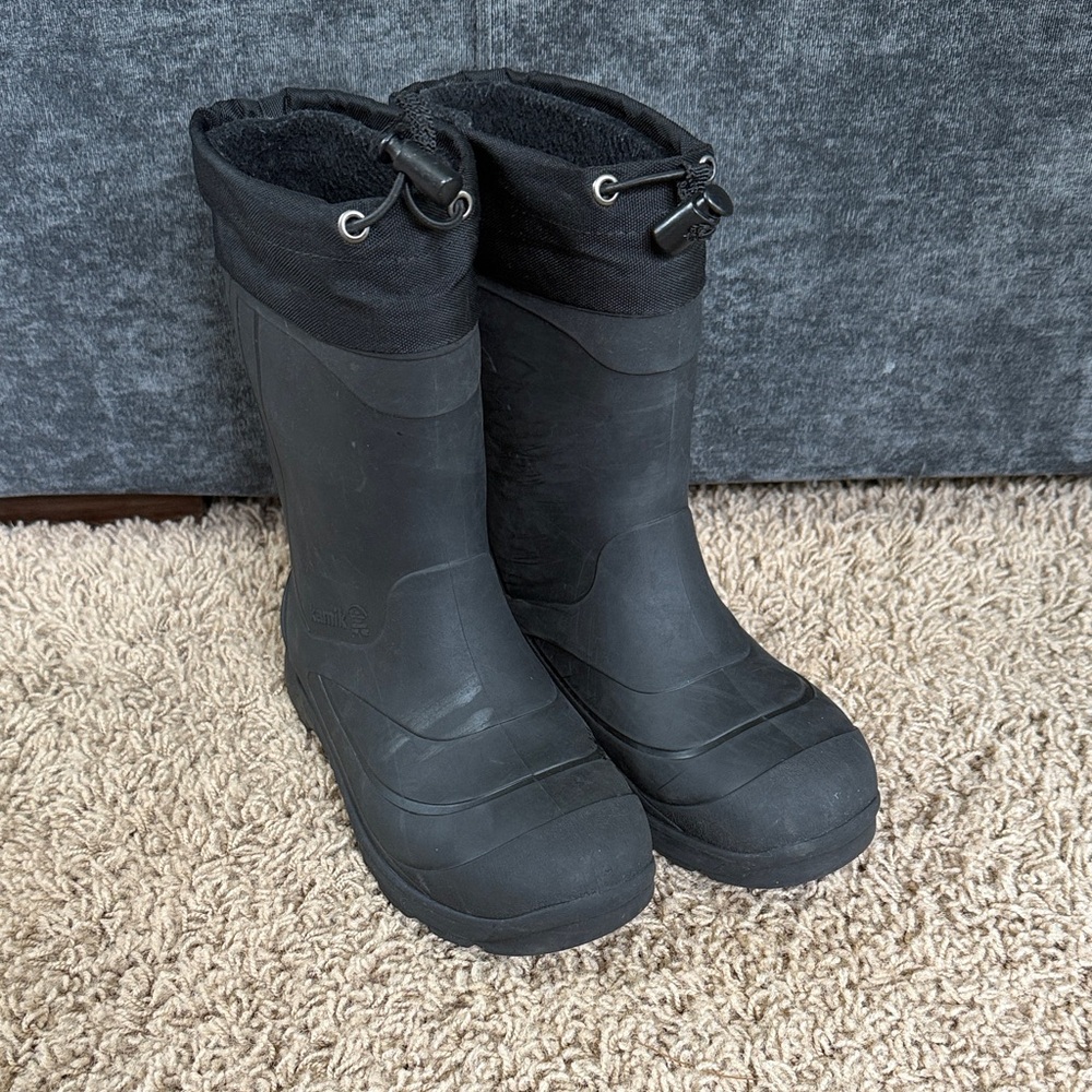 Black Kamik Waterproof Boots